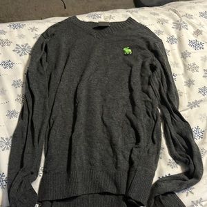 Abercrombie grey long sleeve